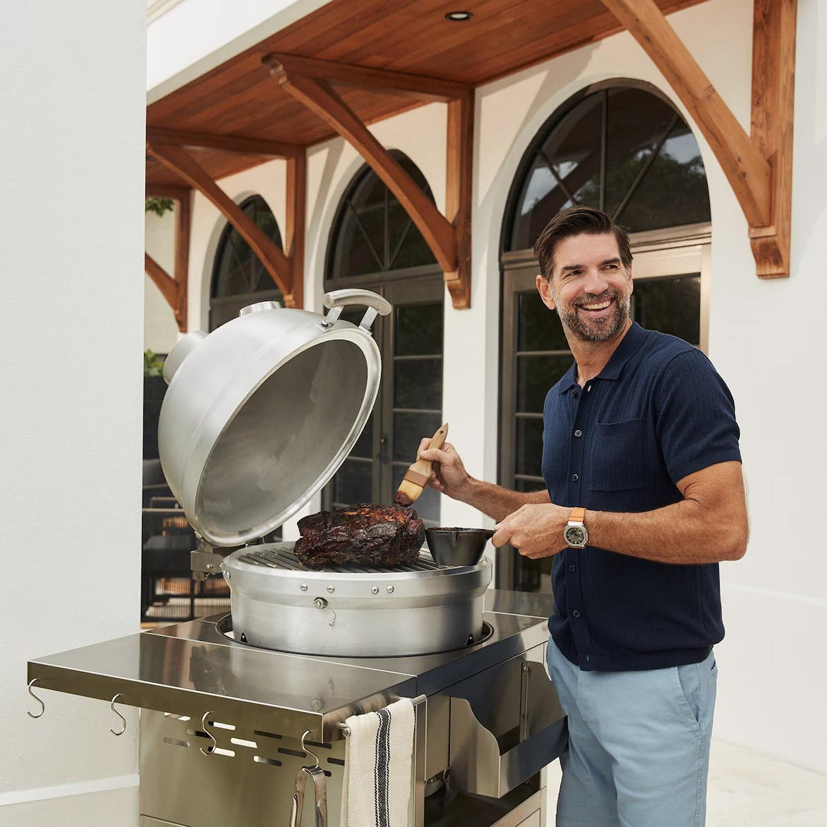 Blaze 20-Inch Cast Aluminum Freestanding Kamado Charcoal Grill