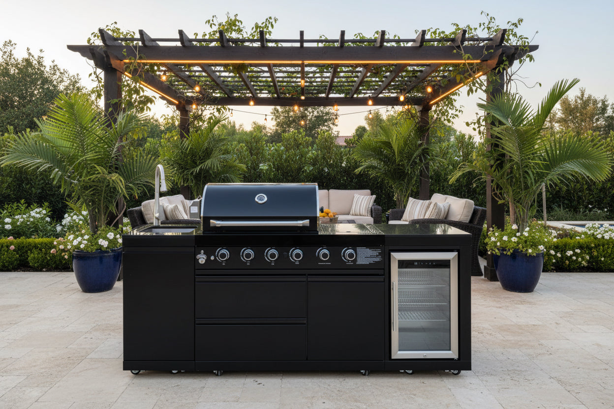 Castelle Flame Monarch 4-Burner 72000 BTU Liquid Propane Grill Island With Fridge And Sink (SAK68127)